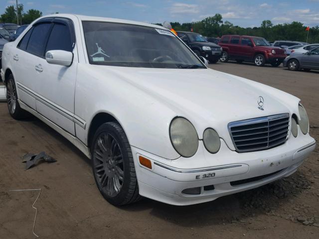 WDBJF82J81X061126 - 2001 MERCEDES-BENZ E 320 4MAT WHITE photo 1