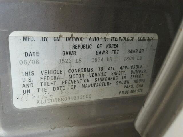 KL1TD56E09B313902 - 2009 CHEVROLET AVEO LS GRAY photo 10