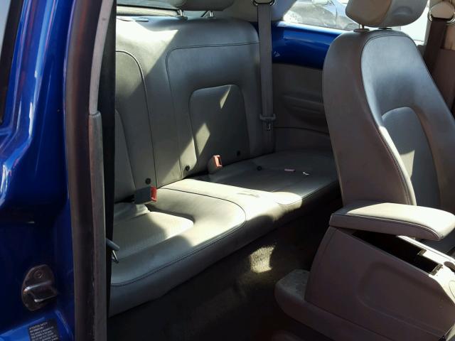 3VWCK31C94M408983 - 2004 VOLKSWAGEN NEW BEETLE 蓝色 照片 6