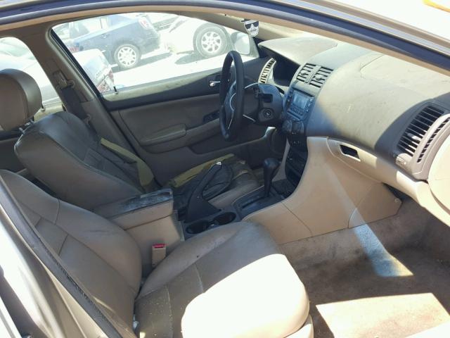 JHMCM56123C060684 - 2003 HONDA ACCORD DX GOLD photo 5