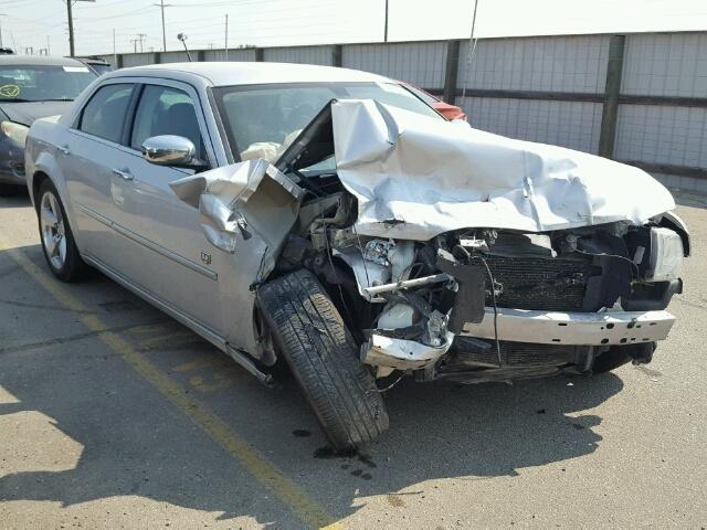 2C3KA53G98H304015 - 2008 CHRYSLER 300 SILVER photo 1