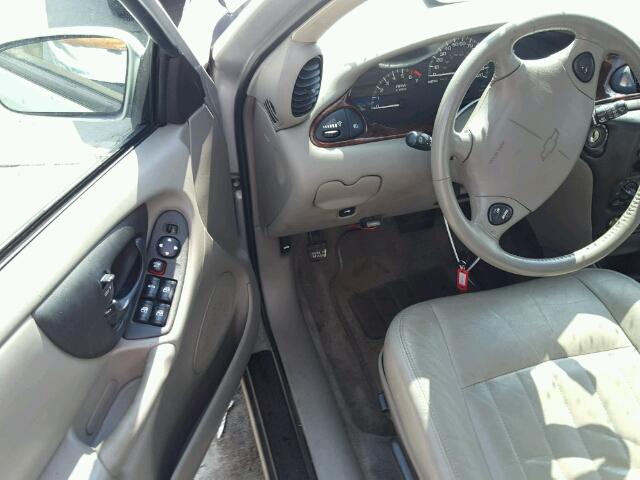 1G1NE52J816229656 - 2001 CHEVROLET MALIBU LS 银色 照片 9