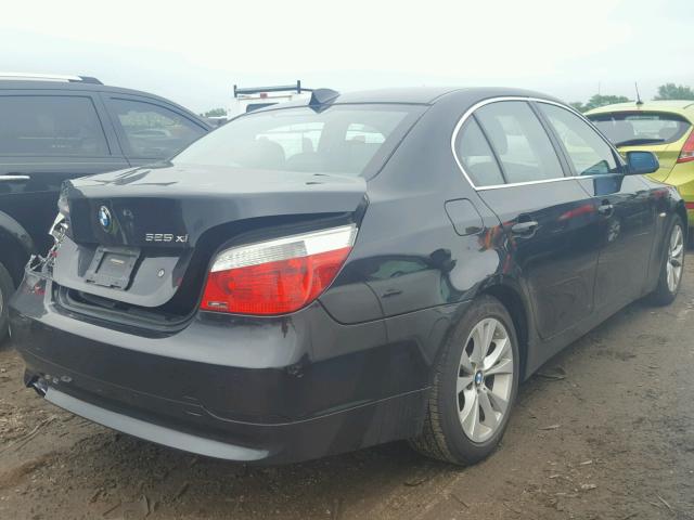 WBANF33567CW70865 - 2007 BMW 525 XI أسود صورة 4