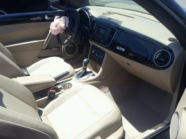 3VW517AT0GM809796 - 2016 VOLKSWAGEN BEETLE S/S 黑色 照片 5