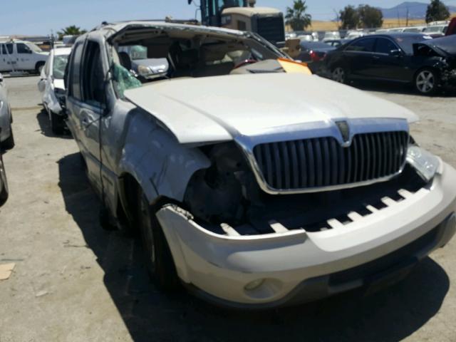5LMFU28R44LJ35881 - 2004 LINCOLN NAVIGATOR WHITE photo 1