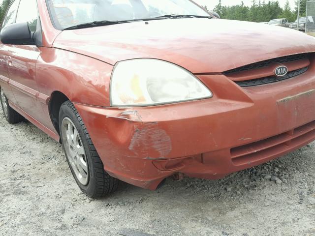 KNADC125746315336 - 2004 KIA RIO ORANGE photo 9