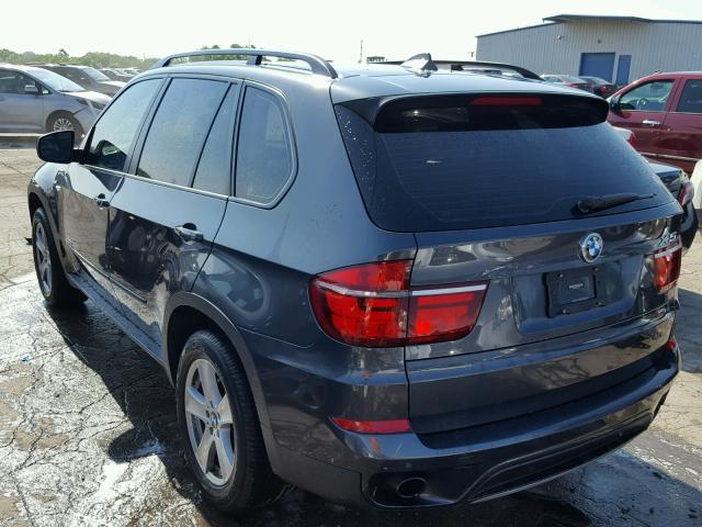 5UXZV4C52D0B06920 - 2013 BMW X5 XDRIVE3 GRAY photo 3