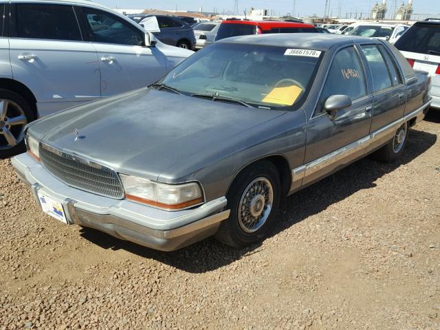 1G4BT5371NR413324 - 1992 BUICK ROADMASTER GRAY photo 2