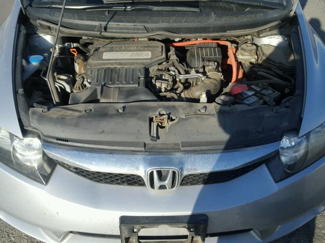 JHMFA3F21AS003186 - 2010 HONDA CIVIC HYBR SILVER photo 7