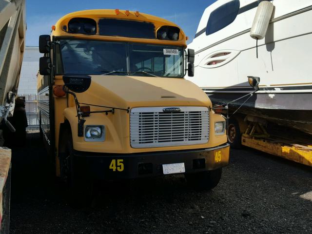 4UZ6CFAA8XCB71243 - 1999 FREIGHTLINER CHASSIS FS 黄色 照片 1