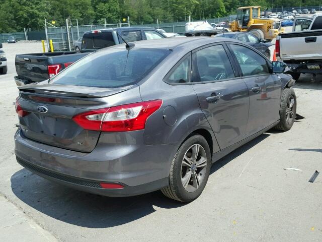 1FADP3F20EL418254 - 2014 FORD FOCUS SE GRAY photo 4