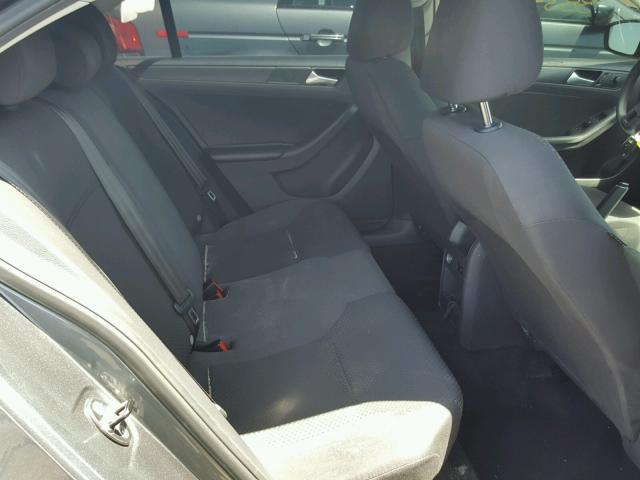 3VW2K7AJ5EM243274 - 2014 VOLKSWAGEN JETTA BASE 灰色 照片 6