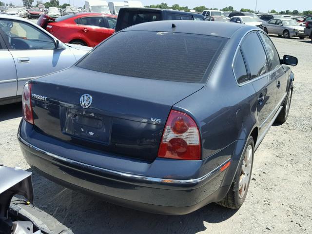 WVWRH63B21P102229 - 2001 VOLKSWAGEN PASSAT GLX BLUE photo 4