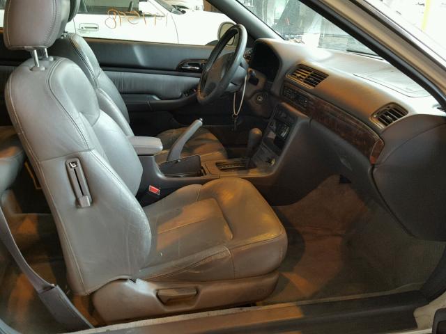 19UYA2254VL010140 - 1997 ACURA 3.0CL Белый фото 5