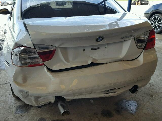 WBAVB77568NH79672 - 2008 BMW 335 I WHITE photo 9