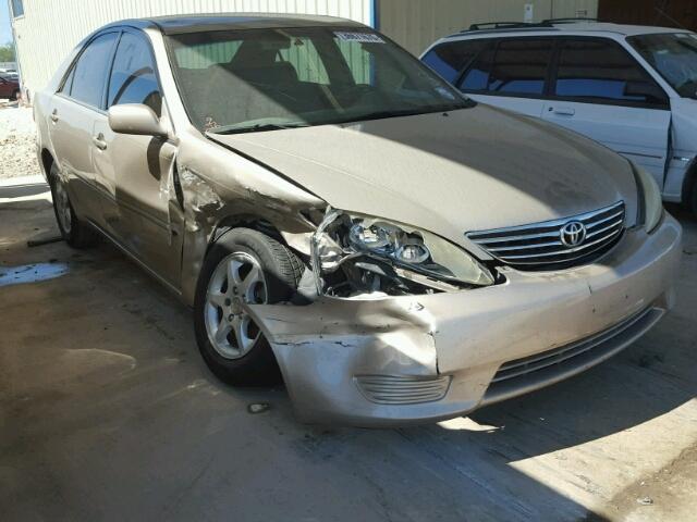 4T1BE32K96U110150 - 2006 TOYOTA CAMRY LE/X GOLD photo 1