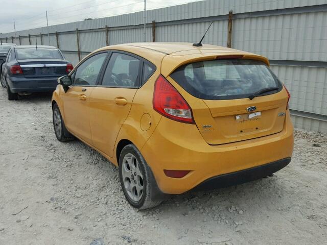 3FADP4FJ1BM144439 - 2011 FORD FIESTA YELLOW photo 3