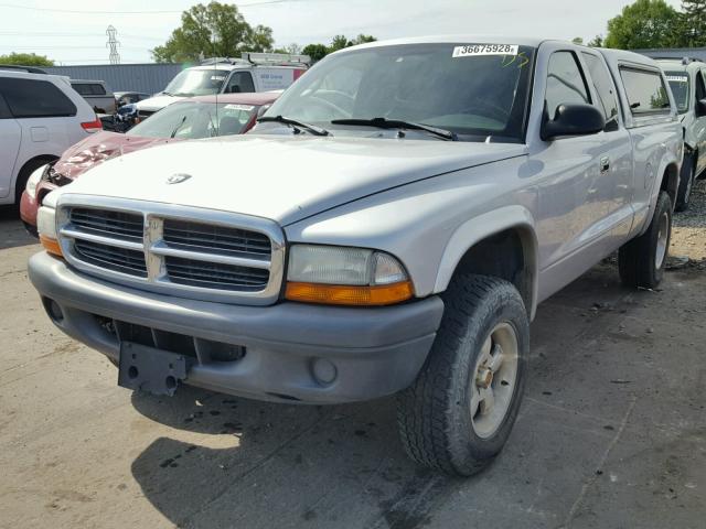 1D7HG12K14S748999 - 2004 DODGE DAKOTA SXT SILVER photo 2