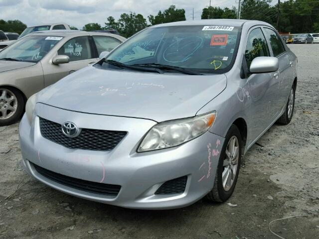 2T1BU40EX9C067157 - 2009 TOYOTA COROLLA SILVER photo 2