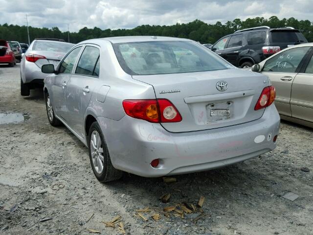 2T1BU40EX9C067157 - 2009 TOYOTA COROLLA SILVER photo 3