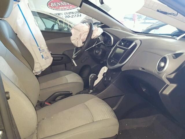 1G1JB5SH1H4127321 - 2017 CHEVROLET SONIC LS 黑色 照片 5