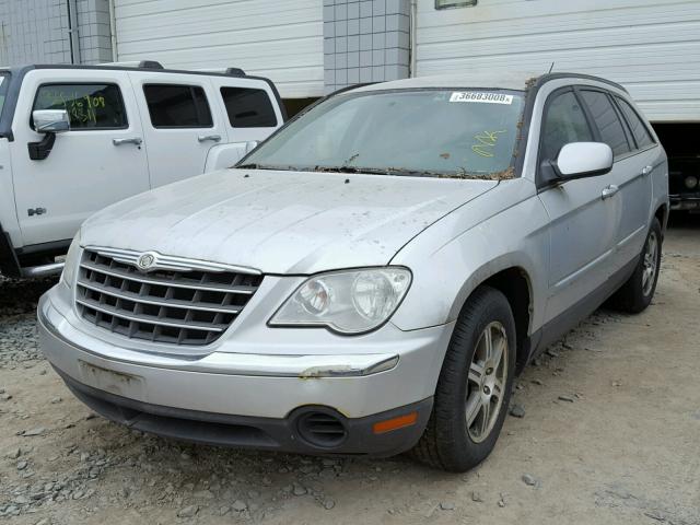 2A8GM68X47R201562 - 2007 CHRYSLER PACIFICA T SILVER photo 2