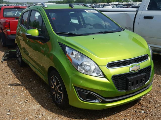 KL8CF6S90FC812246 - 2015 CHEVROLET SPARK 2LT GREEN photo 1