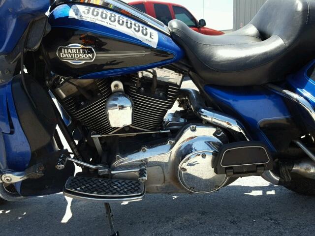 1HD1FC4198Y632577 - 2008 HARLEY-DAVIDSON FLHTCUI BLUE photo 7