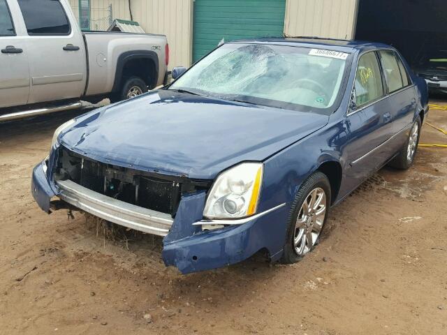 1G6KD57Y48U208153 - 2008 CADILLAC DTS BLUE photo 2