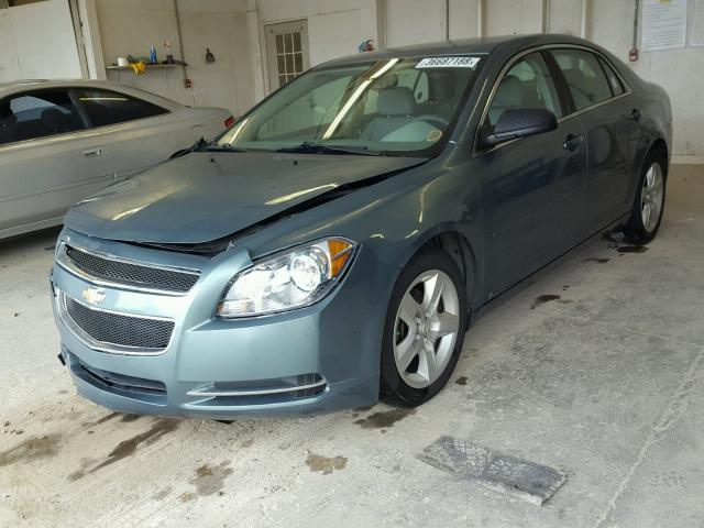 1G1ZG57B094180070 - 2009 CHEVROLET MALIBU LS GREEN photo 2