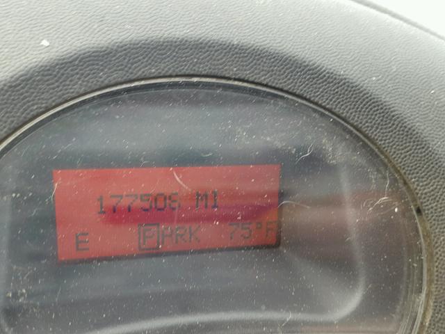 2G2WP552771234068 - 2007 PONTIAC GRAND PRIX SILVER photo 8