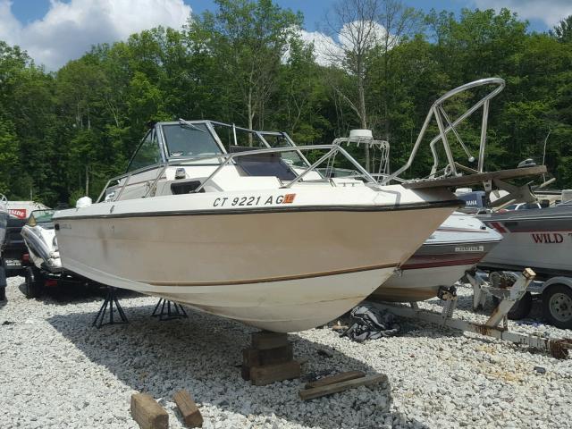 FGBT0296F686 - 1986 CHAP BOAT ბეჟი ფოტო 1