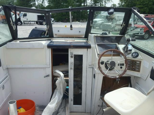 FGBT0296F686 - 1986 CHAP BOAT ბეჟი ფოტო 5