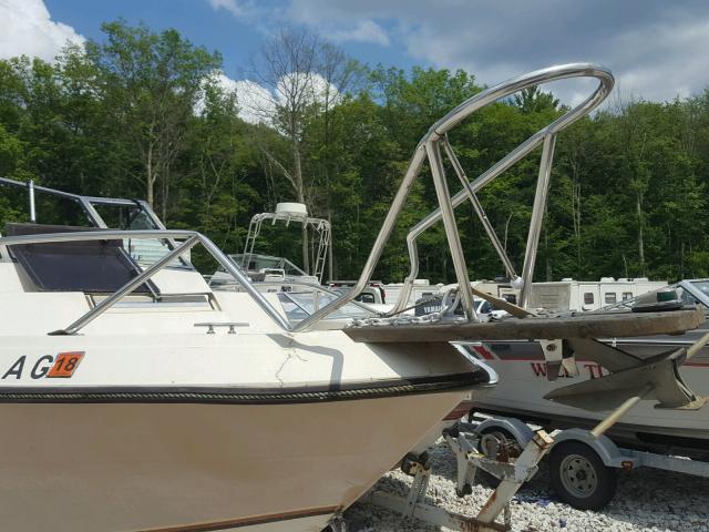 FGBT0296F686 - 1986 CHAP BOAT ბეჟი ფოტო 9