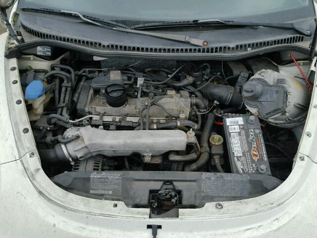 3VWCD21C8YM454721 - 2000 VOLKSWAGEN NEW BEETLE 白色 照片 7