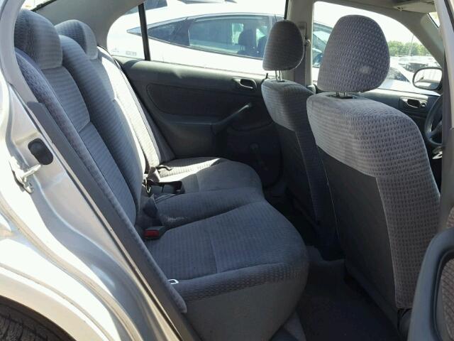 2HGEJ6615YH549014 - 2000 HONDA CIVIC BASE 银色 照片 6