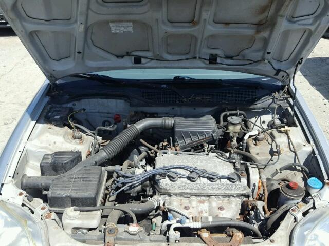 2HGEJ6615YH549014 - 2000 HONDA CIVIC BASE 银色 照片 7