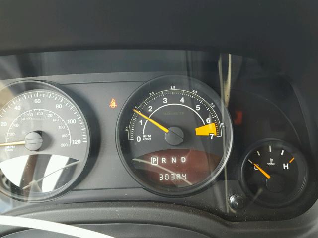 1C4NJCBB6GD546839 - 2016 JEEP COMPASS SP SILVER photo 8