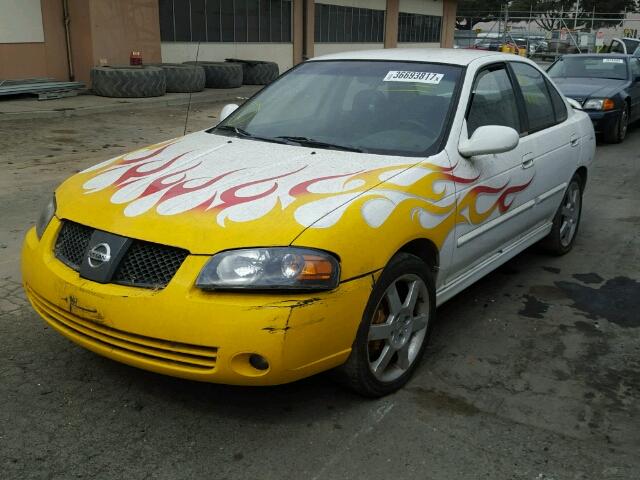 3N1AB51D74L731372 - 2004 NISSAN SENTRA SE- WHITE photo 2