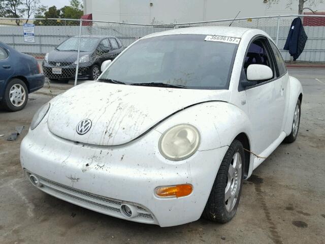 3VWCC21C5XM442723 - 1999 VOLKSWAGEN NEW BEETLE 白色 照片 2