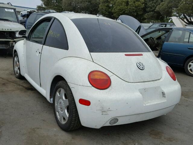 3VWCC21C5XM442723 - 1999 VOLKSWAGEN NEW BEETLE WHITE photo 3