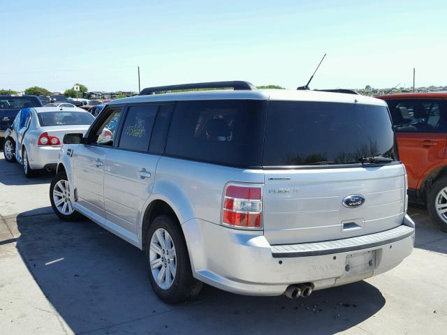 2FMGK5BC7ABA34817 - 2010 FORD FLEX SE SILVER photo 3