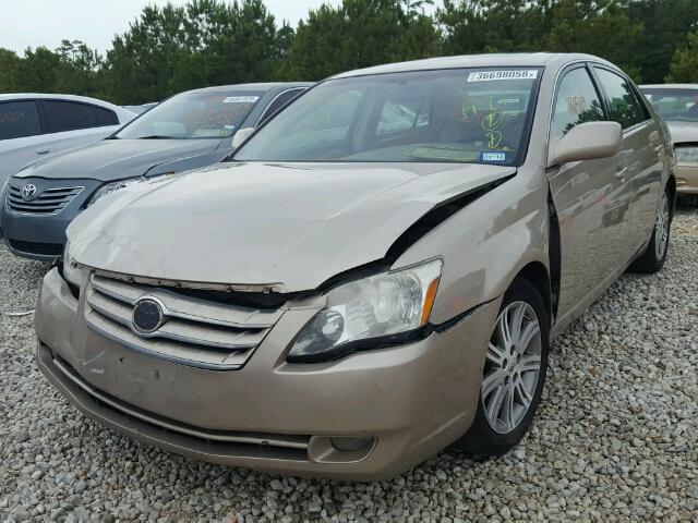 4T1BK36B67U194688 - 2007 TOYOTA AVALON XL GOLD photo 2