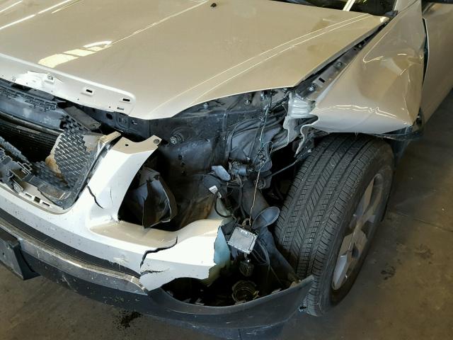 1GKKVSED9BJ230493 - 2011 GMC ACADIA SLT 金色 照片 9