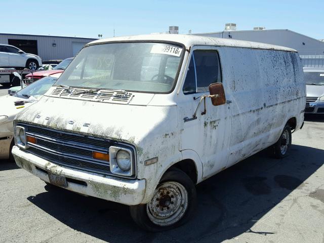 B31BE4X025684 - 1974 DODGE VAN WHITE photo 2