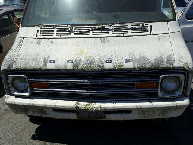 B31BE4X025684 - 1974 DODGE VAN WHITE photo 7