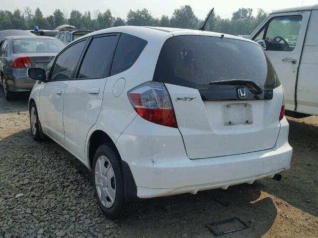 JHMGE8H38CS004432 - 2012 HONDA FIT WHITE photo 3