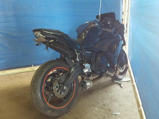 JKAEXEJ10HDA00281 - 2017 KAWASAKI EX650 J შავი ფოტო 4