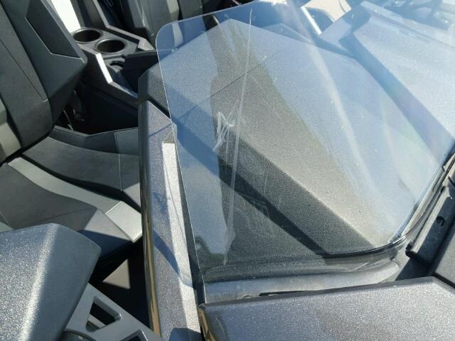 57XAASFA9F5101392 - 2015 POLARIS SLINGSHOT GRAY photo 17