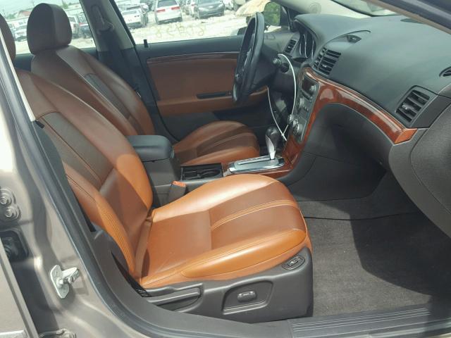 1G8ZS57N57F291533 - 2007 SATURN AURA XE BROWN photo 5